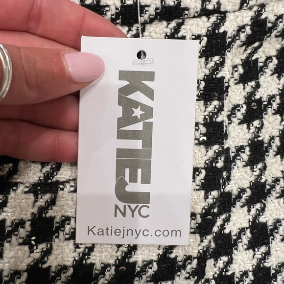 NWT KatieJ NYC Tween Kelly Houndstooth Skort - Picture 4 of 9